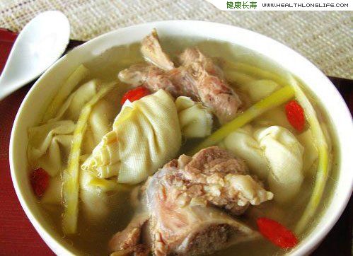 八大生活中進(jìn)補(bǔ)常見的飲食誤區(qū)