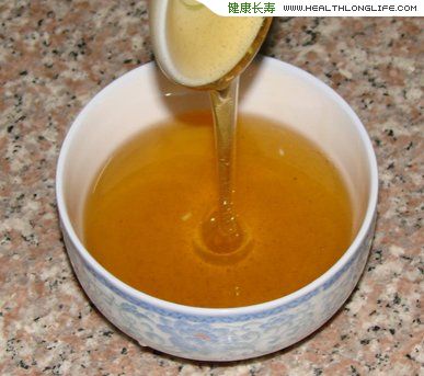 綠茶蜂蜜飲 幫你治咽痛