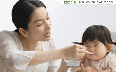 糾正給孩子喂食的十個錯誤方法