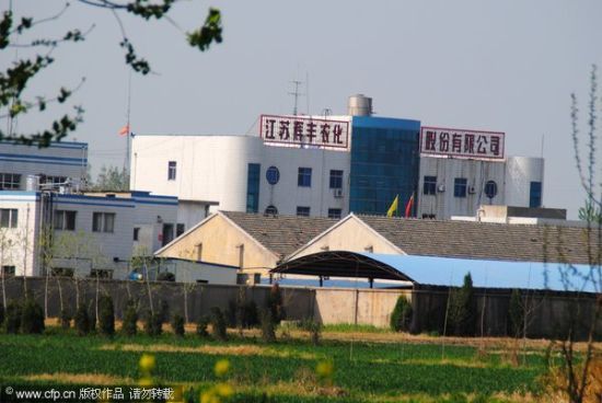 2011年4月22日，江蘇大豐，被村民指責為污染大戶實是當地的利稅大戶。李根/CFP