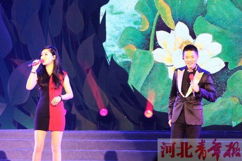 數(shù)千名市民倡議“低碳環(huán)保”
