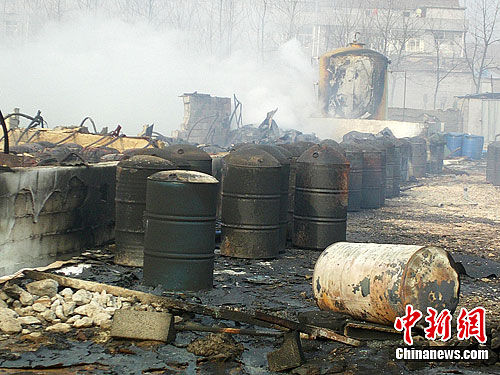 江蘇連云港一化工廠發生爆炸(組圖)