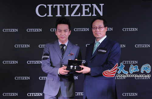 鄧超昨日現身南昌號召大家爭做環保達人