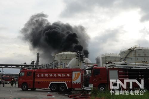 廣東惠州一化工儲罐起火五市消防聯手五小時撲滅