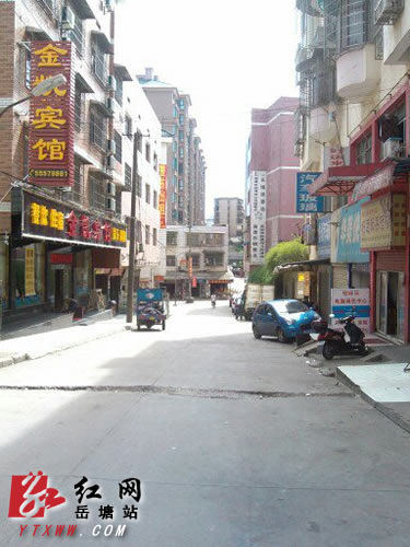 湘潭市萬福街油漆污染擾民環(huán)保工商或聯(lián)合處理