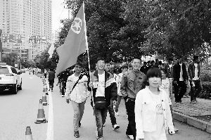 倡導低碳生活健康出行宣傳節約能源減少污染