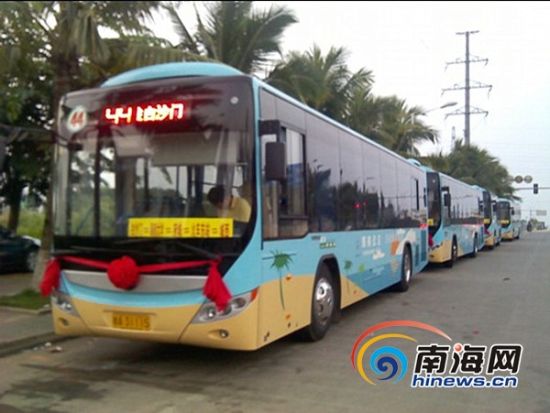 海口：20輛新能源公交車投放44路正式營運