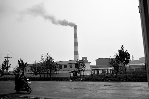 南樂縣韓張鎮(zhèn)學校毗鄰化工廠