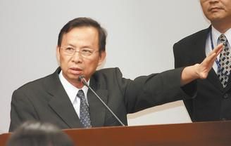 “六輕數(shù)據(jù)抹黑”“環(huán)保署”再度杠上云林縣長(zhǎng)