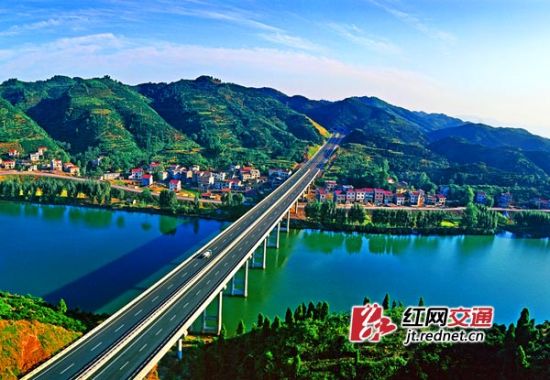 【紅網記者看高速】吉懷：打造山區生態環保路