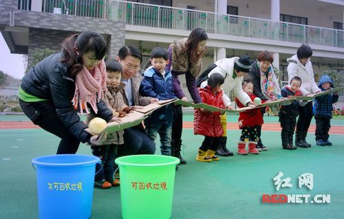 “綠之盟”公益環保行動啟動幼兒設計制作創意禁煙小標志