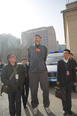 姚明對天氣皺眉提案未涉及環保