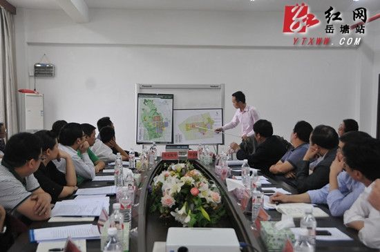 共謀合作湘潭雨湖區與竹埠港地區化工企業進行對接