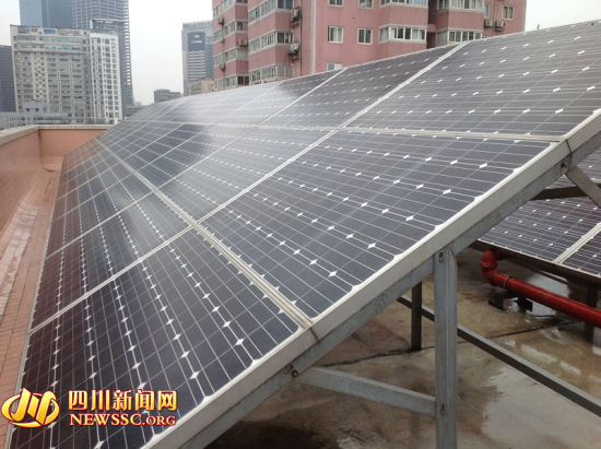 成都屋頂也能建"發(fā)電站"分布式新能源發(fā)電建設(shè)啟幕