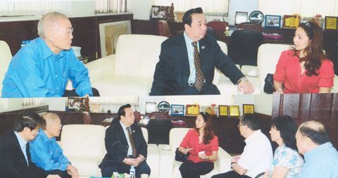菲能源部長(zhǎng)夫人拜會(huì)商總報(bào)告災(zāi)區(qū)情況冀華社支持