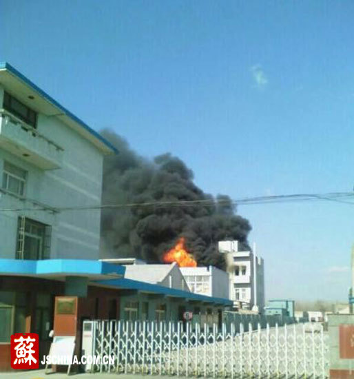 江蘇海門一化工廠發(fā)生爆炸致1死2傷