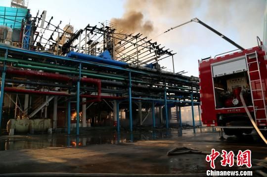 圖為火災(zāi)現(xiàn)場。 通訊員 攝