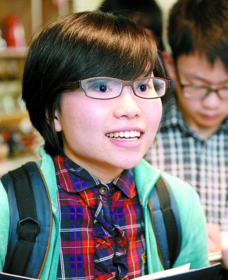 高三學生組織環保峰會討論身邊常見的環保問題