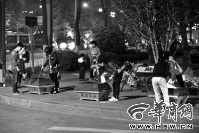 祭品焚燒箱環保又方便(圖)